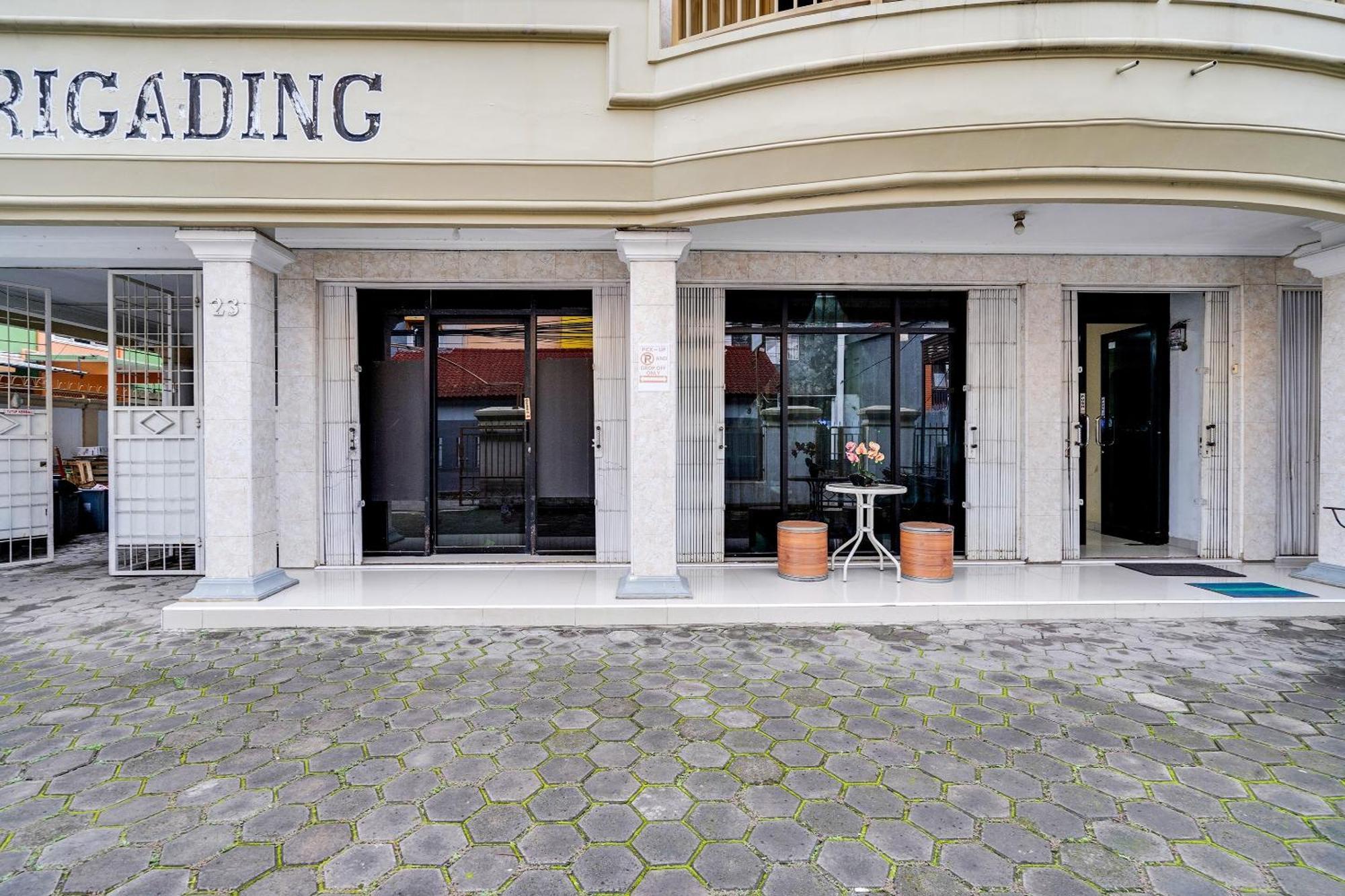 Hotel Oyo Life 91994 Sawerigading Jatinangor Syariah Sayang Exterior foto